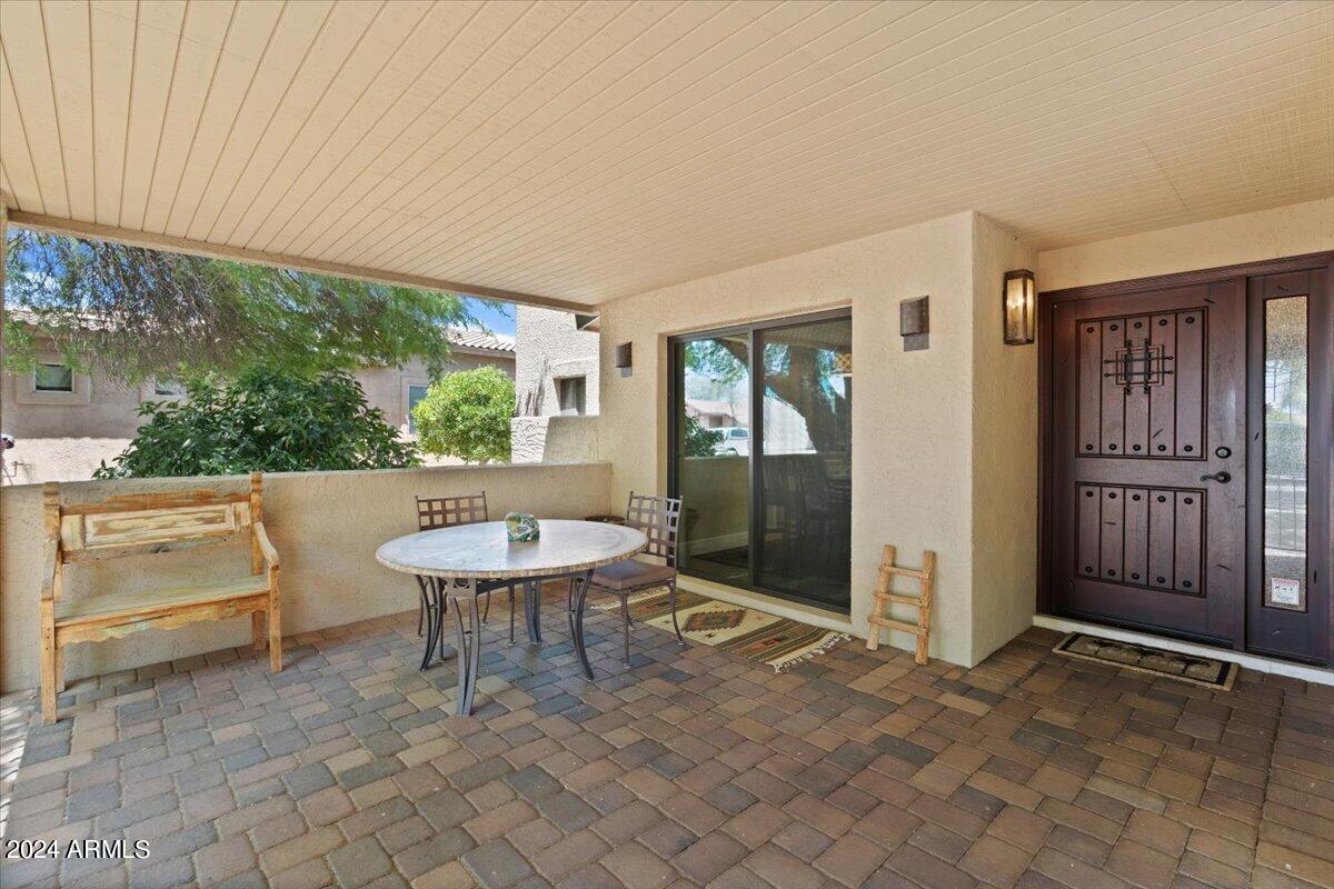 26247 North Arroyo Way Rio Verde, AZ 85263 - Photo 4 of 70 Quaint Shaded West Facing Front Patio