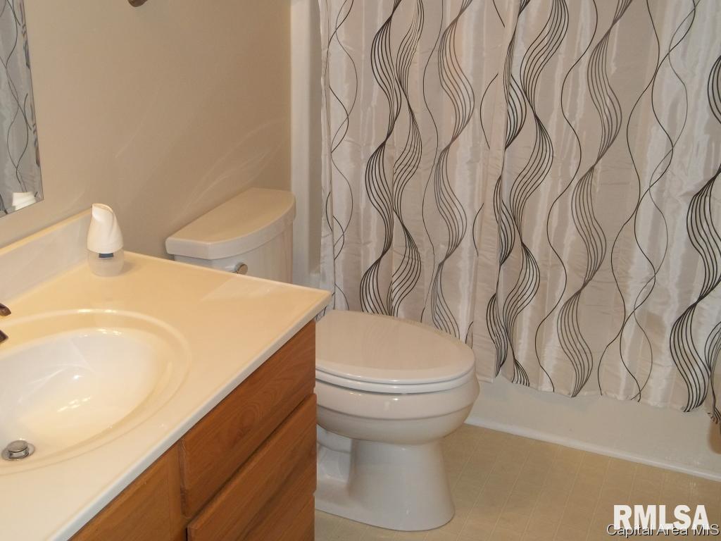 3817 Thackeray Drive Springfield, IL 62711 - Photo 19 of 30 Gallery Image 19