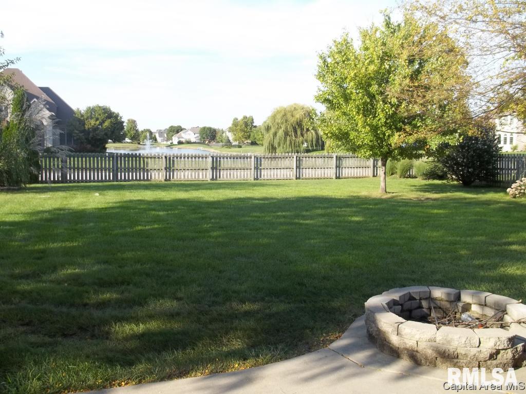 3817 Thackeray Drive Springfield, IL 62711 - Photo 23 of 30 Gallery Image 23