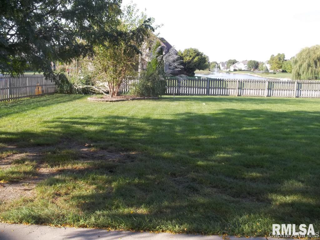 3817 Thackeray Drive Springfield, IL 62711 - Photo 24 of 30 Gallery Image 24