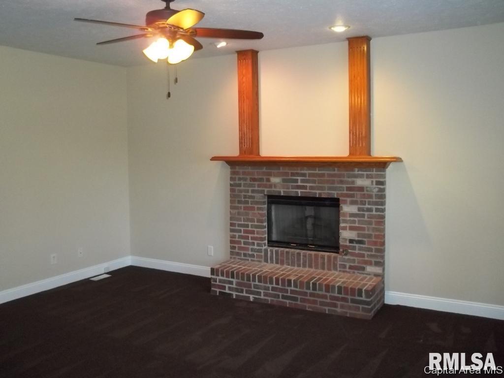 3817 Thackeray Drive Springfield, IL 62711 - Photo 3 of 30 Gallery Image 3