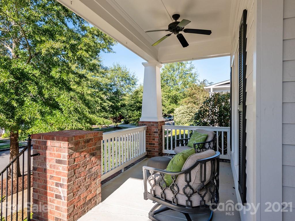 1050 Gardenia Street Fort Mill, SC 29708 - Photo 3 of 38 Gallery Image 3
