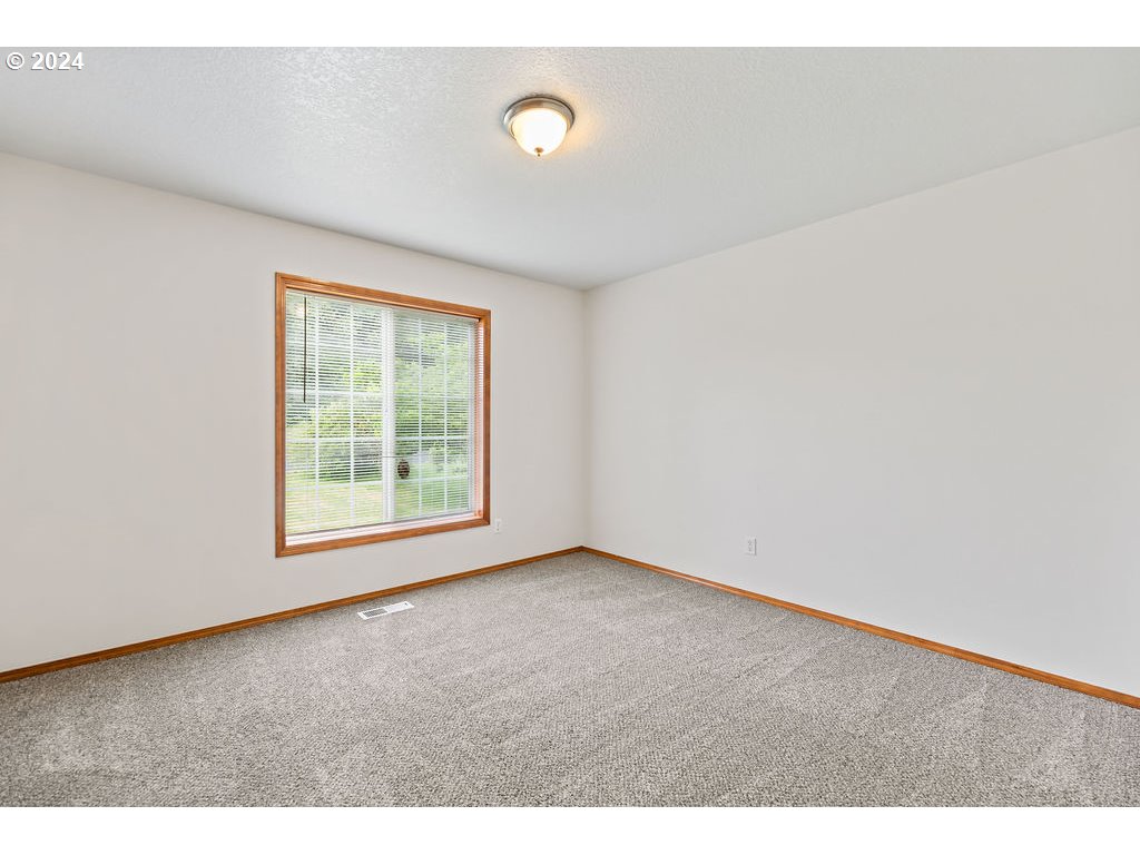 524 Insel Road Woodland, WA 98674 - Photo 26 of 35 Gallery Image 26