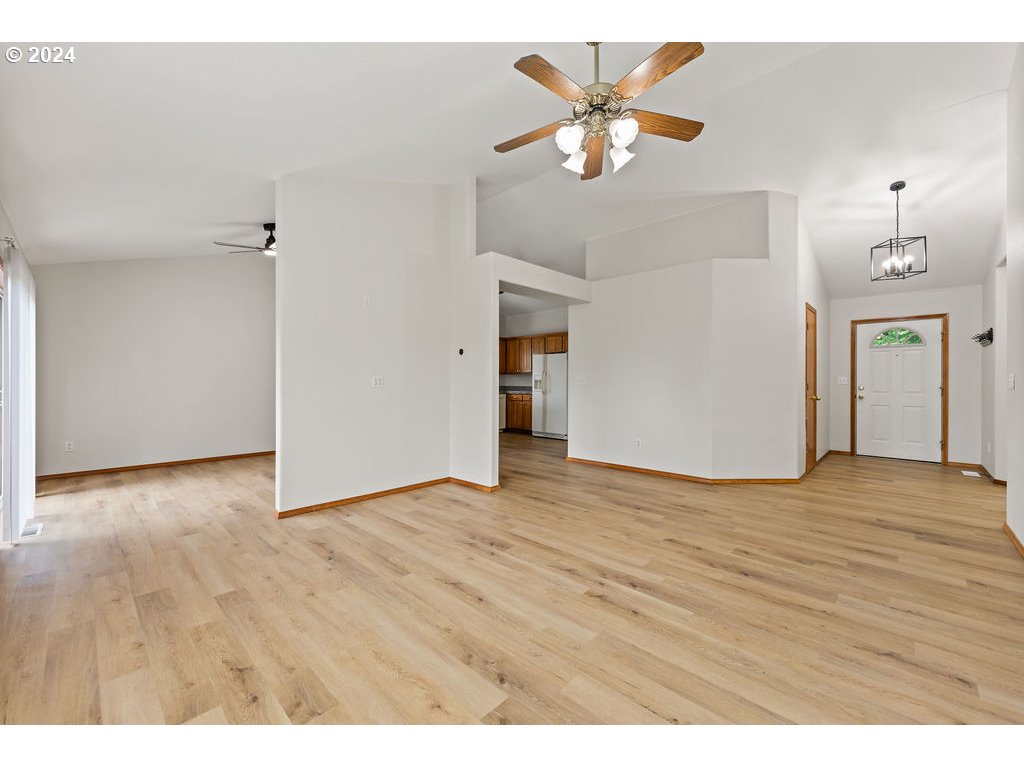 524 Insel Road Woodland, WA 98674 - Photo 9 of 35 Gallery Image 9