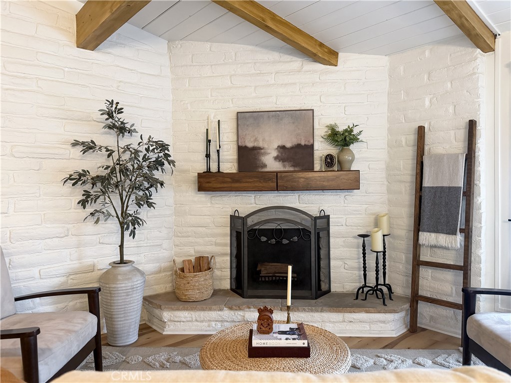 3252 Vía Altamira Fallbrook, CA 92028 - Photo 14 of 48 Cozy Fireplace Living Room