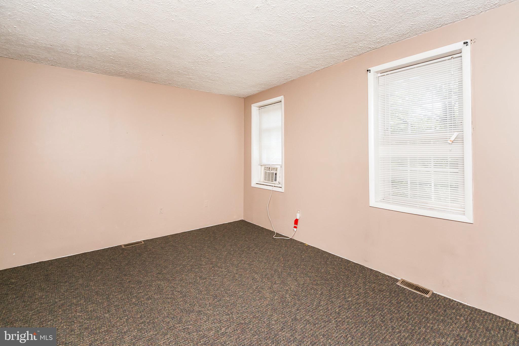 931 South Hanover Street Baltimore, MD 21230 - Photo 40 of 45