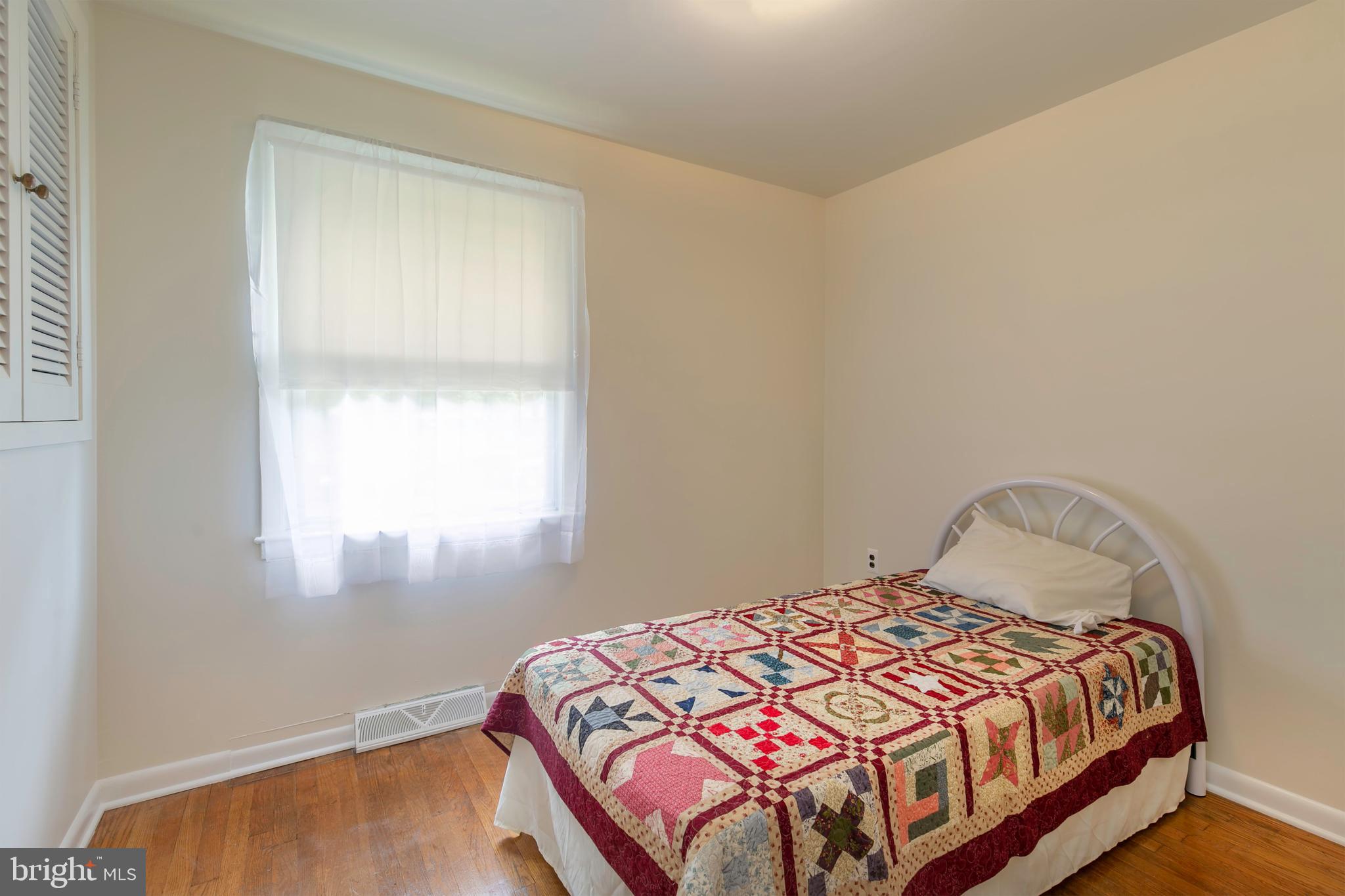 1307 N Road Severna Park, MD 21146 - Photo 11 of 32 Bedroom 3 - faces front