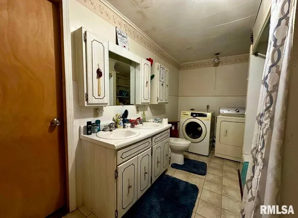 $40,000 | 728 West Parish Street, Harrisburg, IL 62946