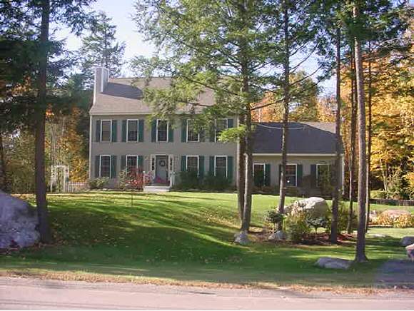 29 Blake Road Raymond, NH 03077 - Photo 1 of 1