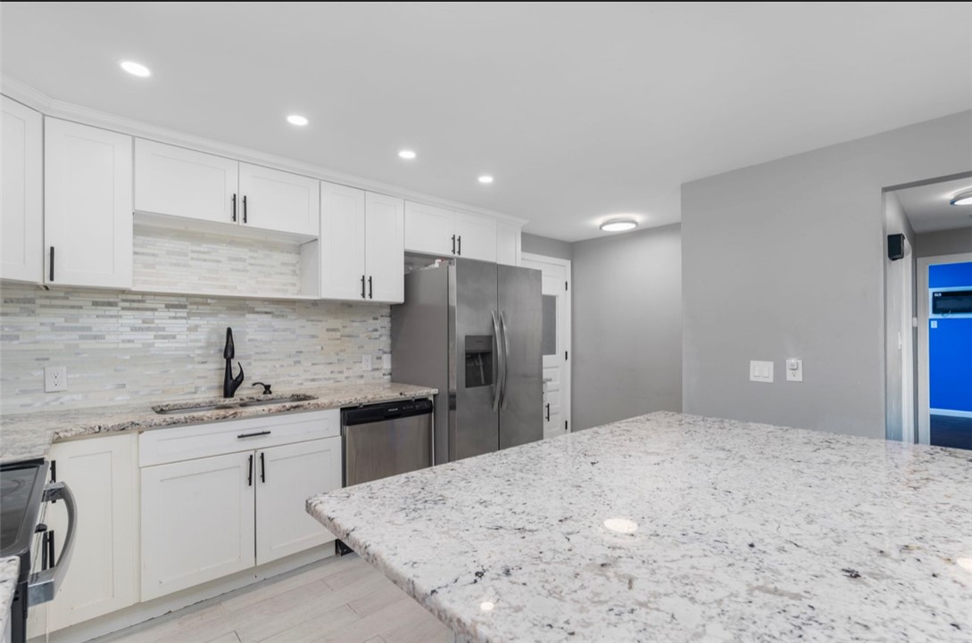 89 Rome Avenue Providence, RI 02908 - Photo 10 of 30 Gallery Image 10