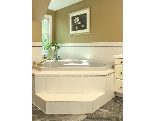 2 Chapin Road Upton, MA 01568 - Photo 12 of 28 Gallery Image 12