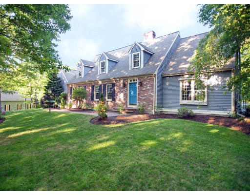 2 Chapin Road Upton, MA 01568 - Photo 2 of 28 Gallery Image 2