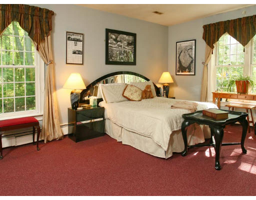 2 Chapin Road Upton, MA 01568 - Photo 10 of 28 Gallery Image 10