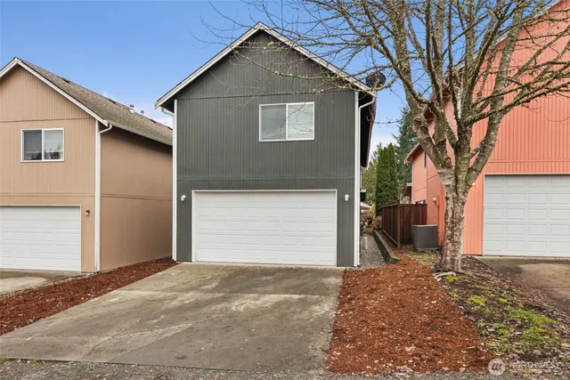 $519,900 | 1606 11th Avenue Southwest, Olympia, WA 98502