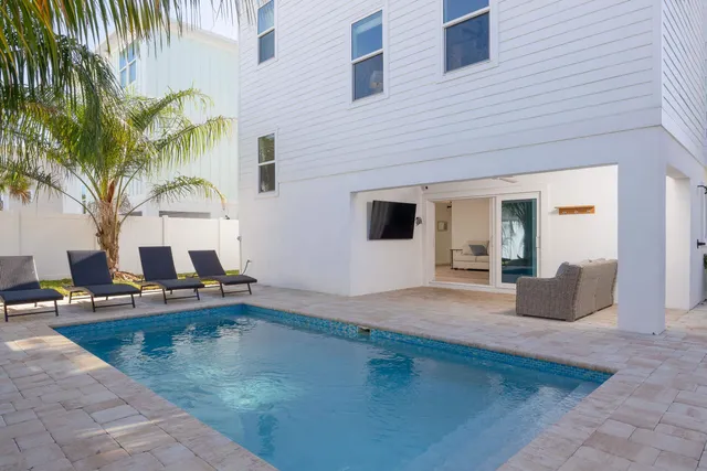 $1,850,000 | 110 7th Street, St. Augustine Beach, FL 32080