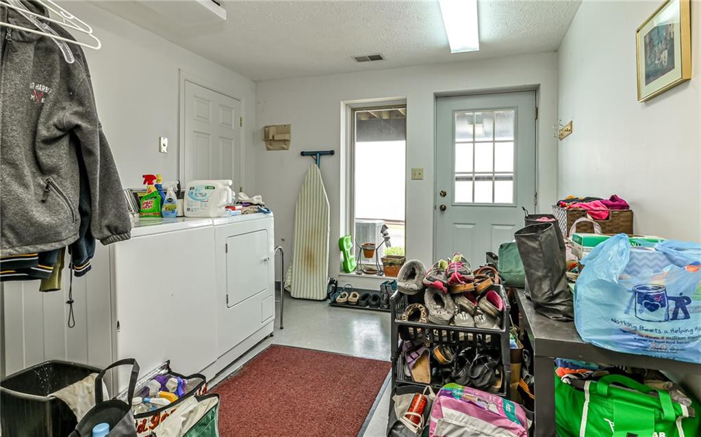 186 Shadow Ridge Drive Pittsburgh, PA 15238 - Photo 32 of 37 Gallery Image 32