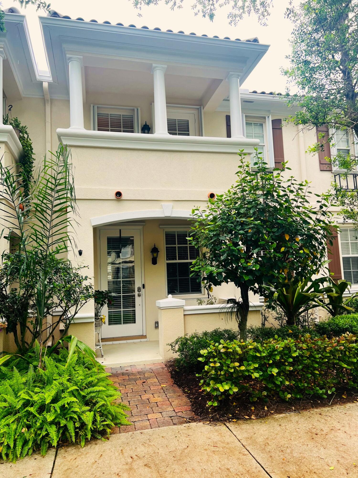 1865 Frederick Small Road Jupiter, FL 33458 - Photo 2 of 52 IMG_7085