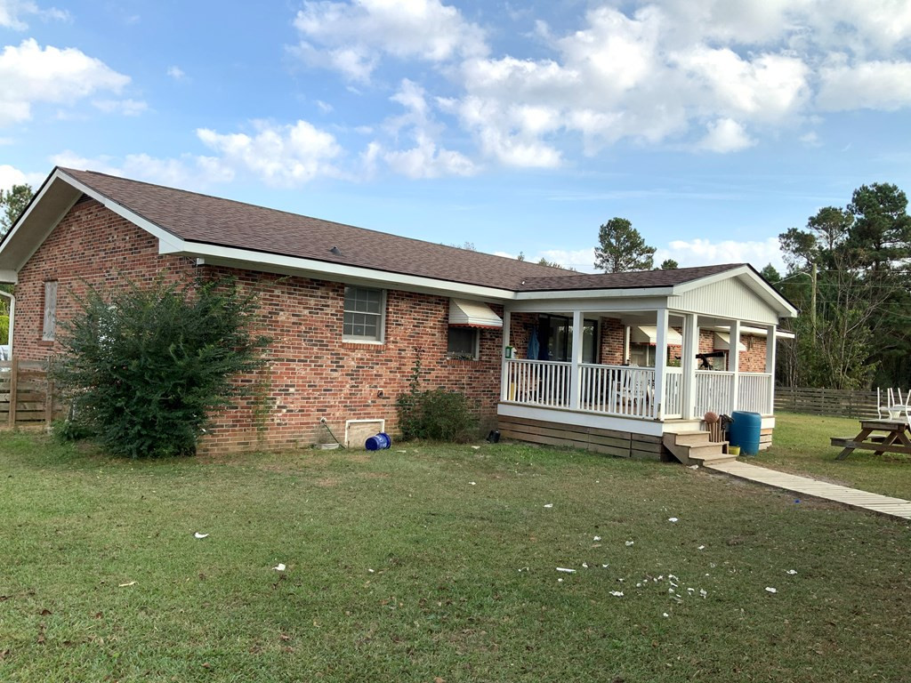 1468 Oliver James Road Summerton, SC 29148 - Photo 4 of 30