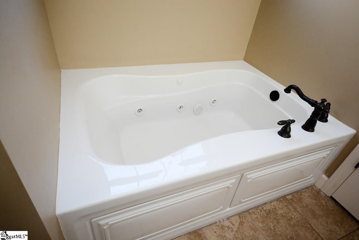 343 Mellow Way Greer, SC 29651 - Photo 23 of 36 Gallery Image 23