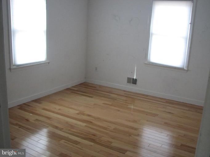 12047 Kahns Road Manassas, VA 20112 - Photo 7 of 8 Bedroom #2