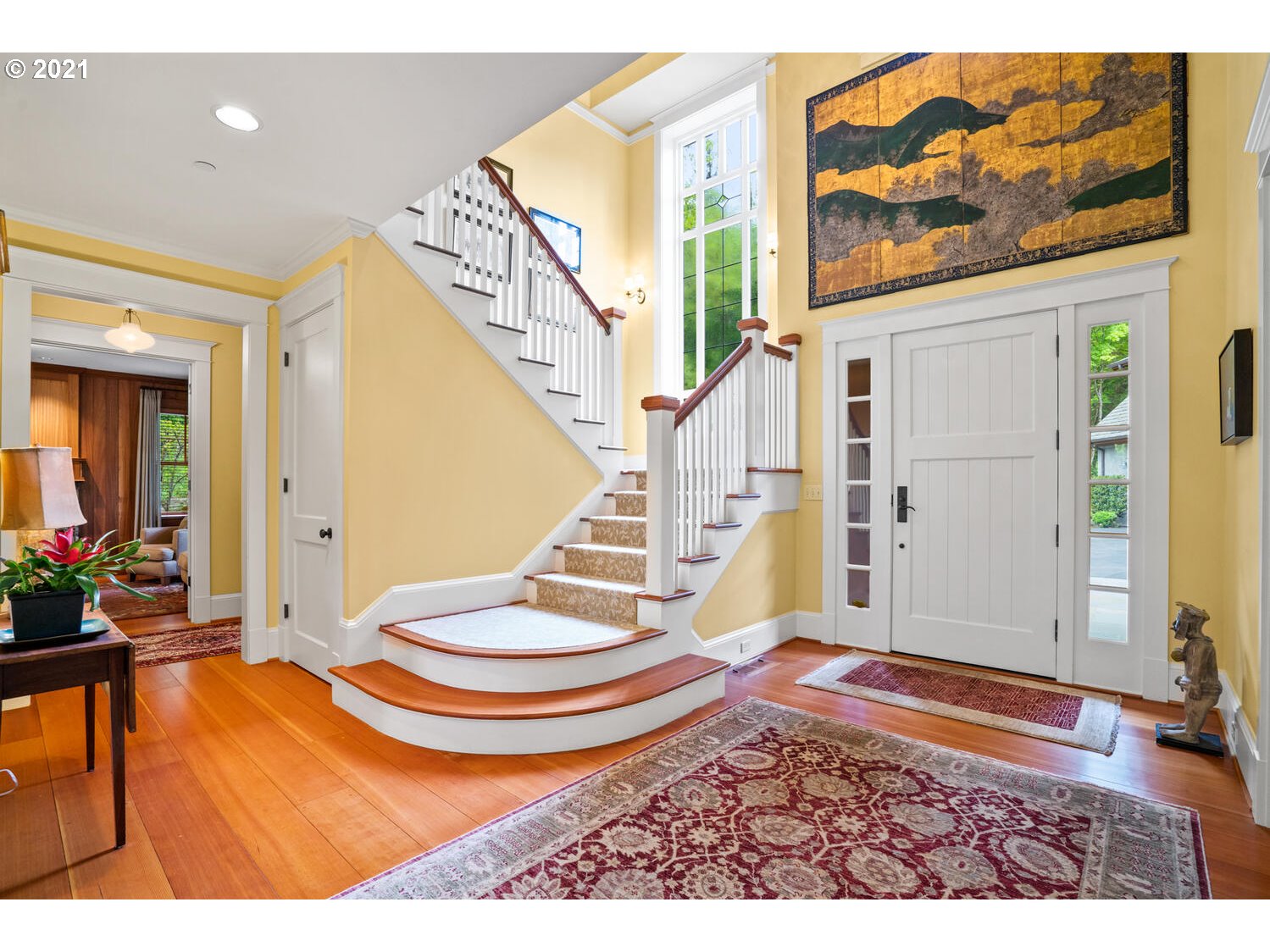 1925 South Military Road Portland, OR 97219 - Photo 7 of 32 a view of an entryway with wooden floor