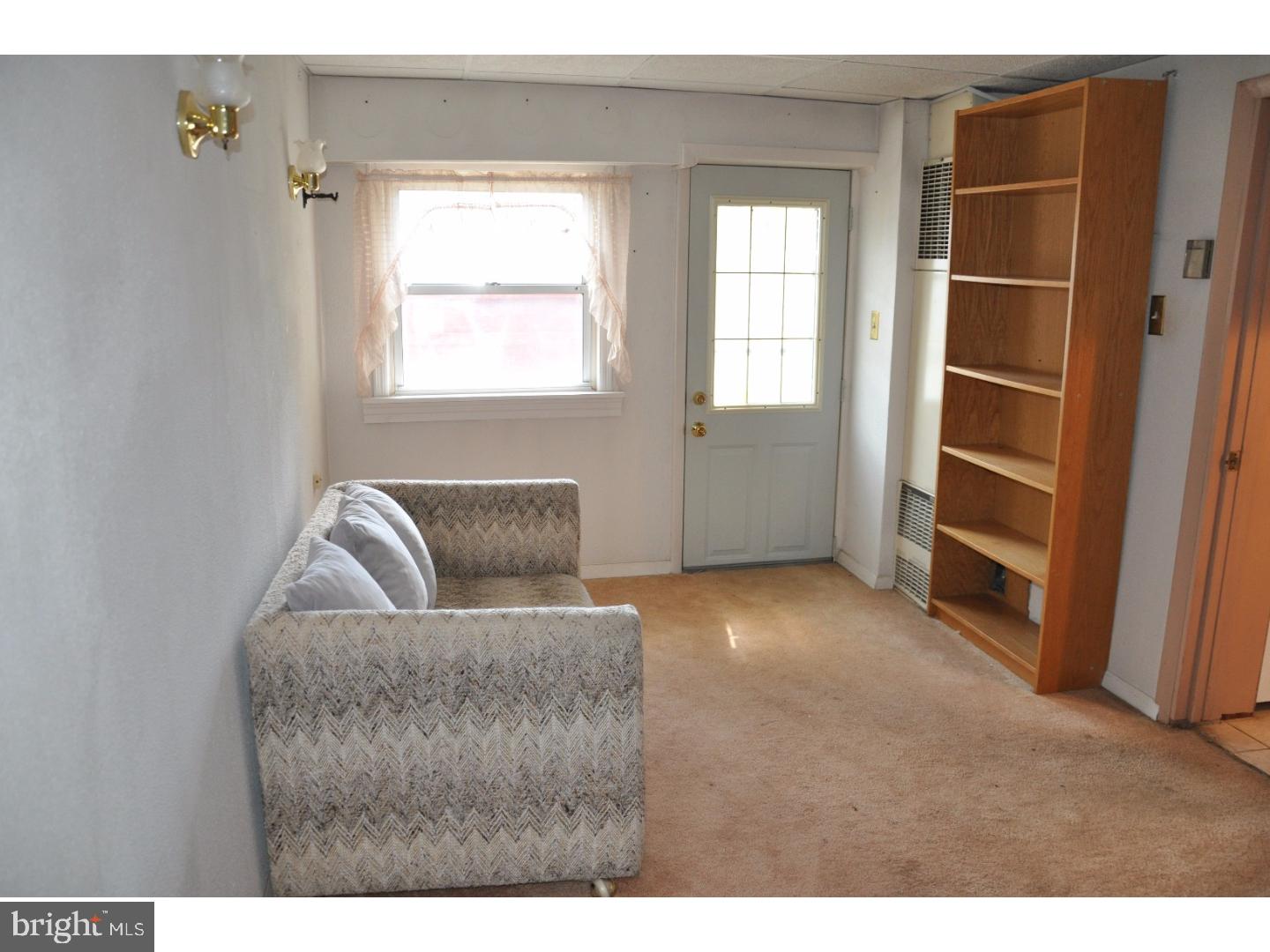 127 Redford Road Oreland, PA 19075 - Photo 7 of 22 Gallery Image 7