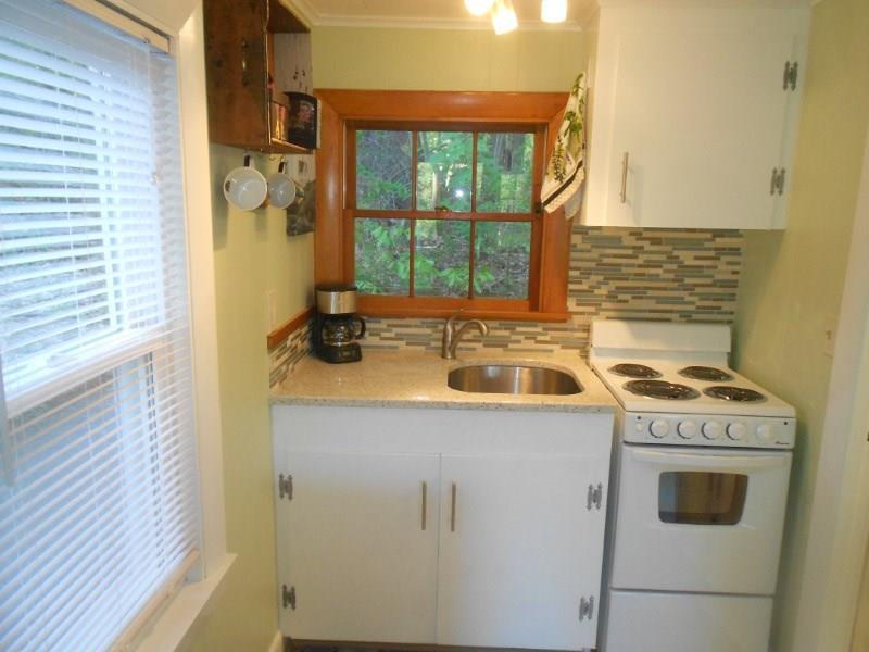 16 Pine Hill Road South Cape Neddick, ME 03902 - Photo 3 of 19 Galley Kitchen