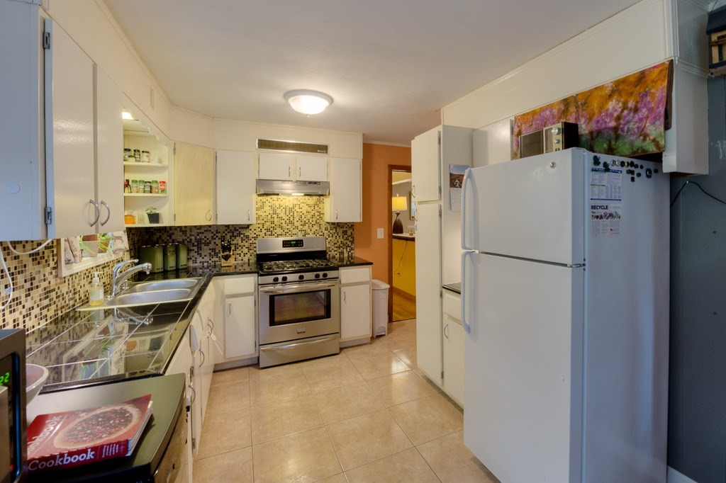 3 Wall Road Holyoke, MA 01040 - Photo 23 of 34