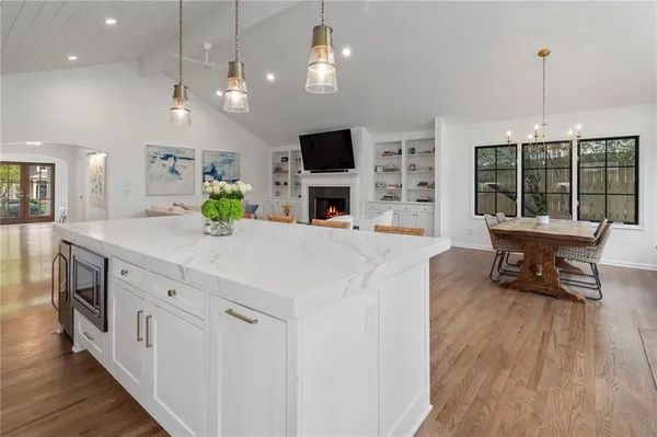 $1,495,000 | 951 Northcliffe Drive Northwest, Atlanta, GA 30318