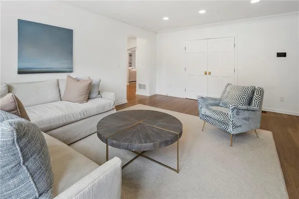 $1,495,000 | 951 Northcliffe Drive Northwest, Atlanta, GA 30318