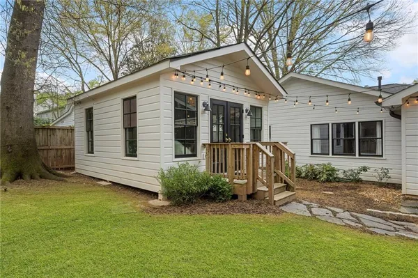 $1,495,000 | 951 Northcliffe Drive Northwest, Atlanta, GA 30318