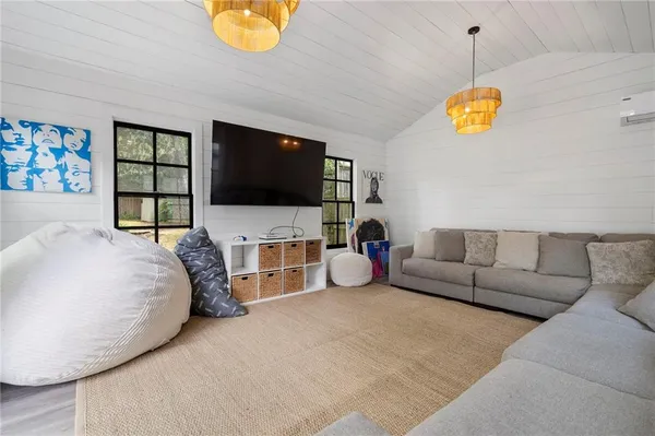 $1,495,000 | 951 Northcliffe Drive Northwest, Atlanta, GA 30318