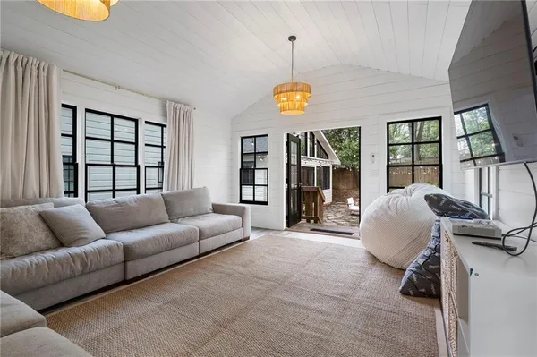 $1,495,000 | 951 Northcliffe Drive Northwest, Atlanta, GA 30318