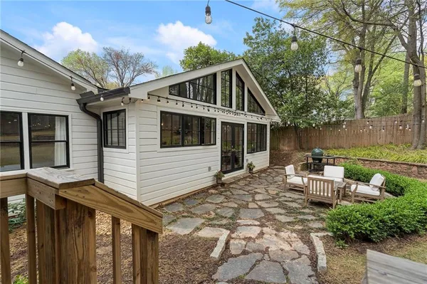 $1,495,000 | 951 Northcliffe Drive Northwest, Atlanta, GA 30318