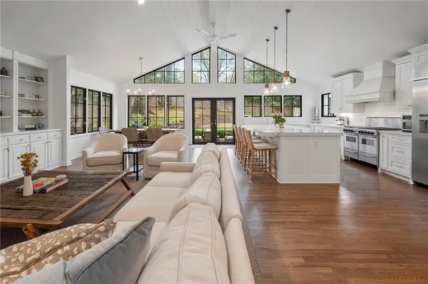 $1,495,000 | 951 Northcliffe Drive Northwest, Atlanta, GA 30318