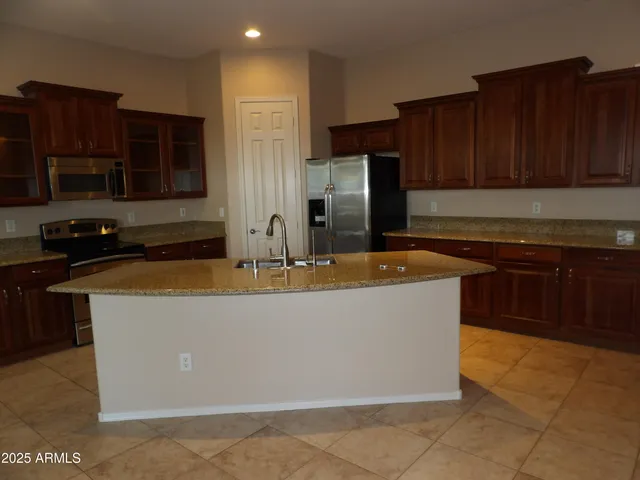 $2,299 | 17976 West Paseo Way, Goodyear, AZ 85338