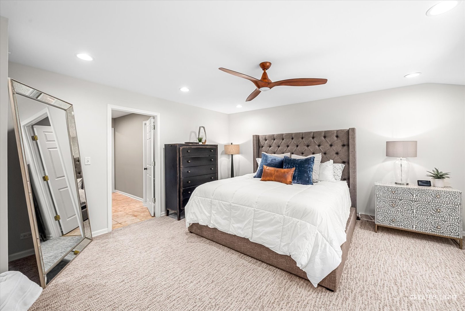 641 Lake Road Glen Ellyn, IL 60137 - Photo 23 of 54 Gallery Image 23