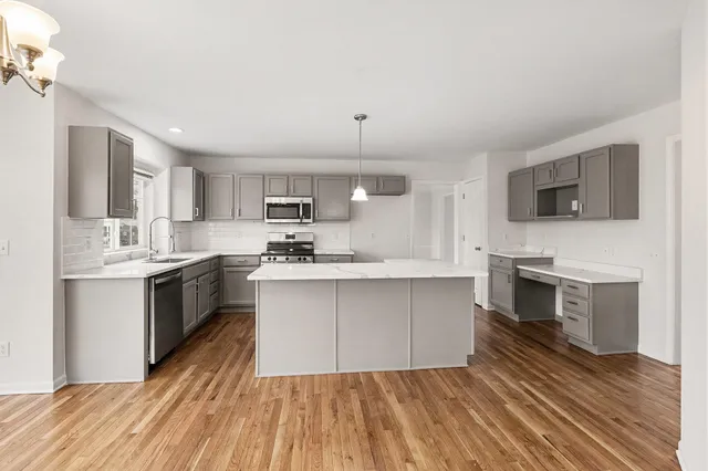 $514,900 | 8084 Creek Bend Drive, Ypsilanti, MI 48197