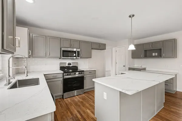 $499,900 | 8084 Creek Bend Drive, Ypsilanti, MI 48197