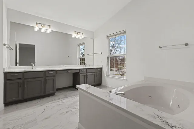 $514,900 | 8084 Creek Bend Drive, Ypsilanti, MI 48197