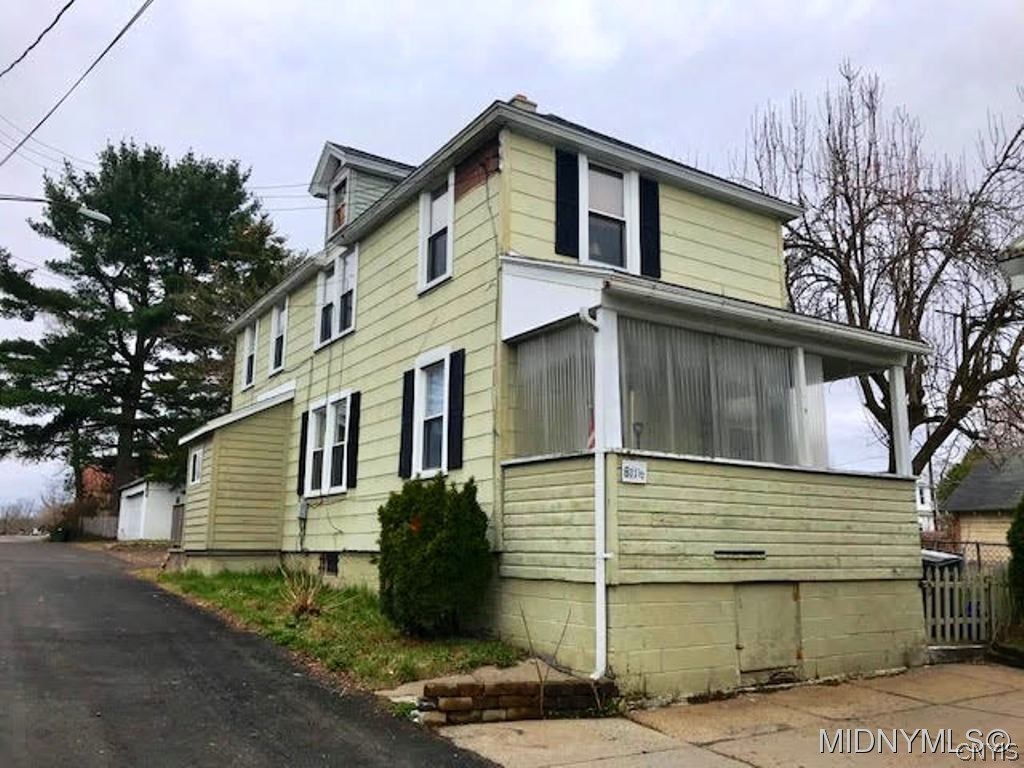 811 East Dominick Street Rome, NY 13440 - Photo 1 of 1