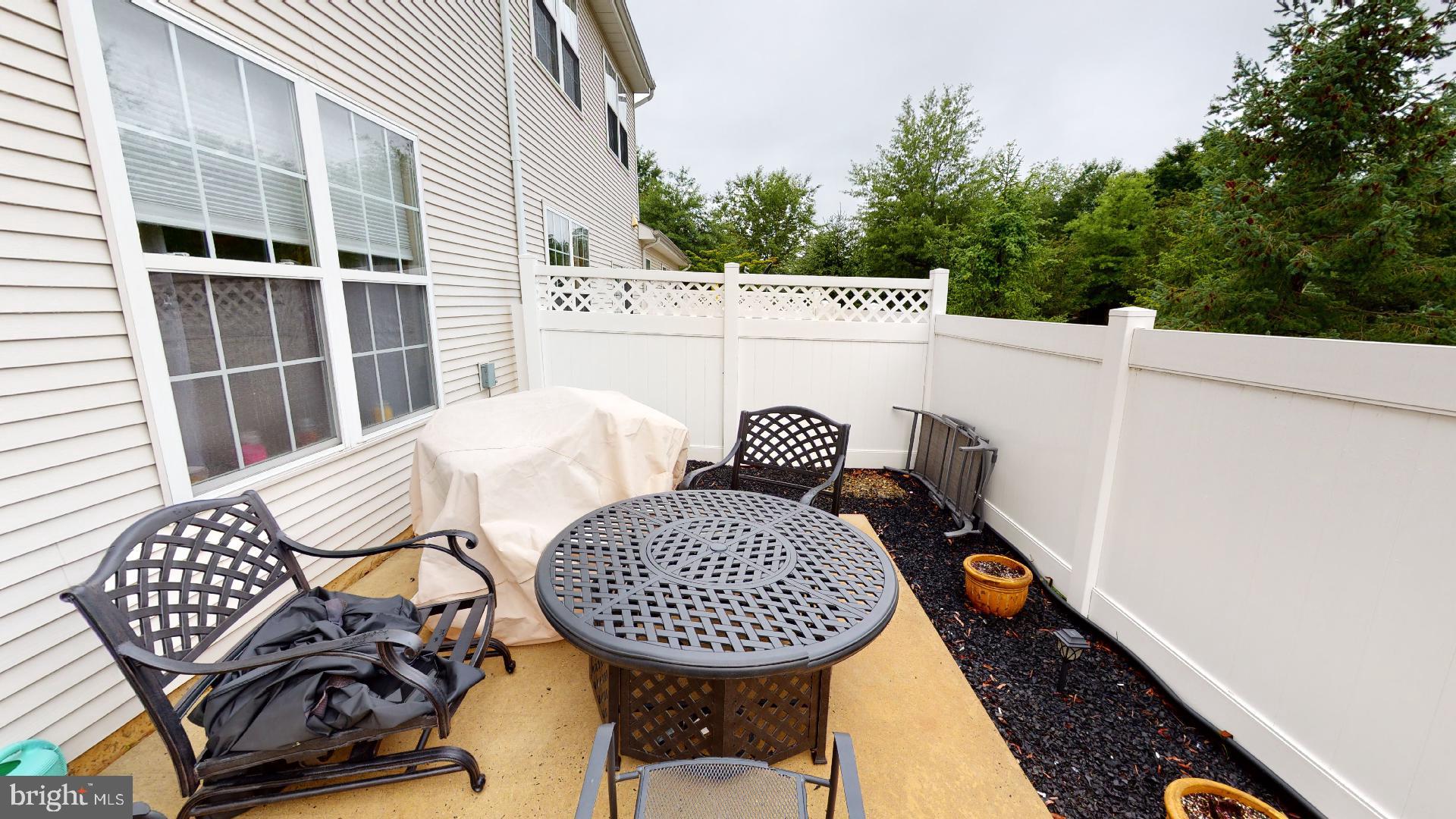 6 York Road Princeton Junction, NJ 08550 - Photo 14 of 54 Patio right off the Kitchen