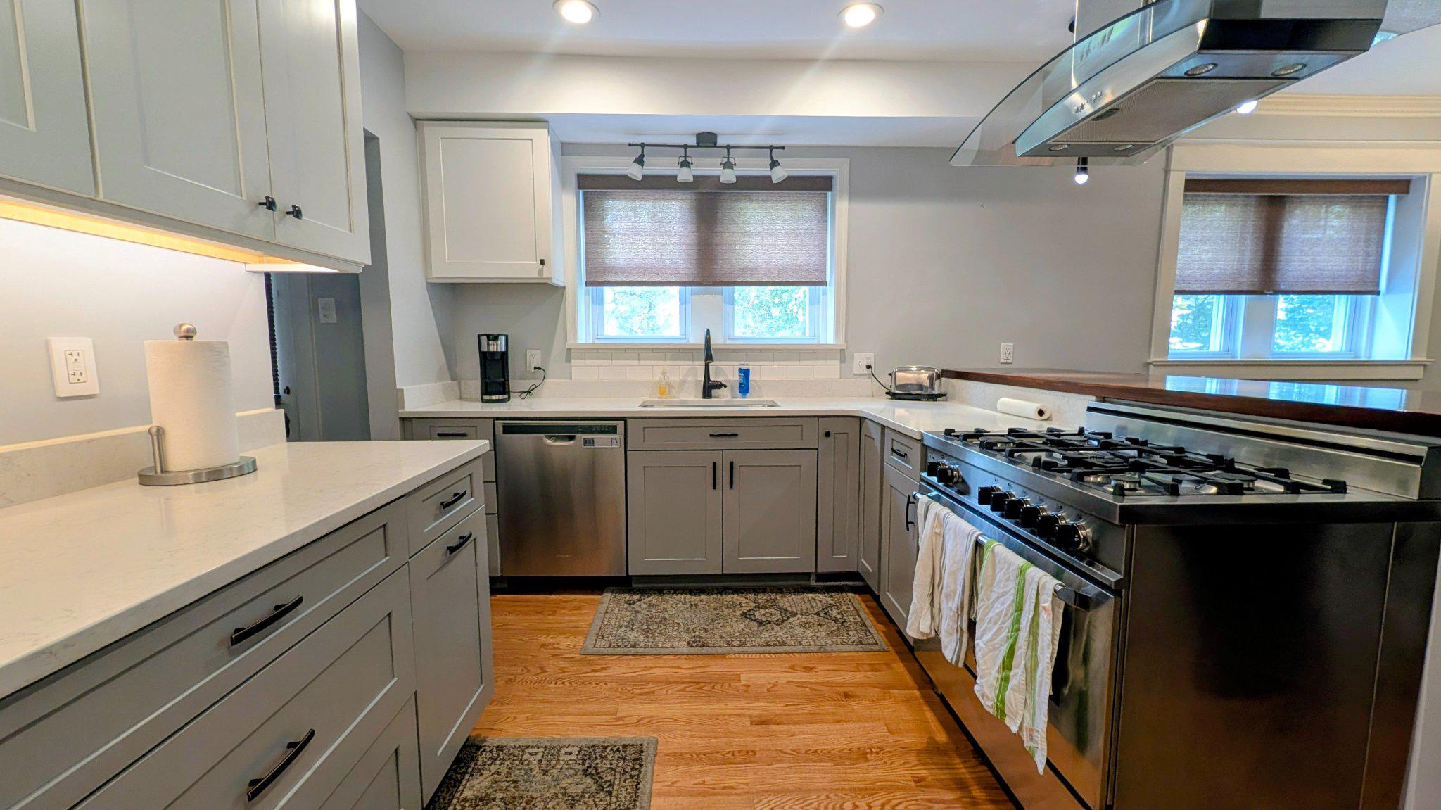 333 West Ridley Avenue Ridley Park, PA 19078 - Photo 16 of 32 Shaker cabinetry w/ soft touch doors & drawers!