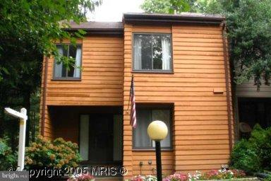 11540 Hearthstone Court Reston, VA 20191 - Photo 1 of 3 Exterior (Main)