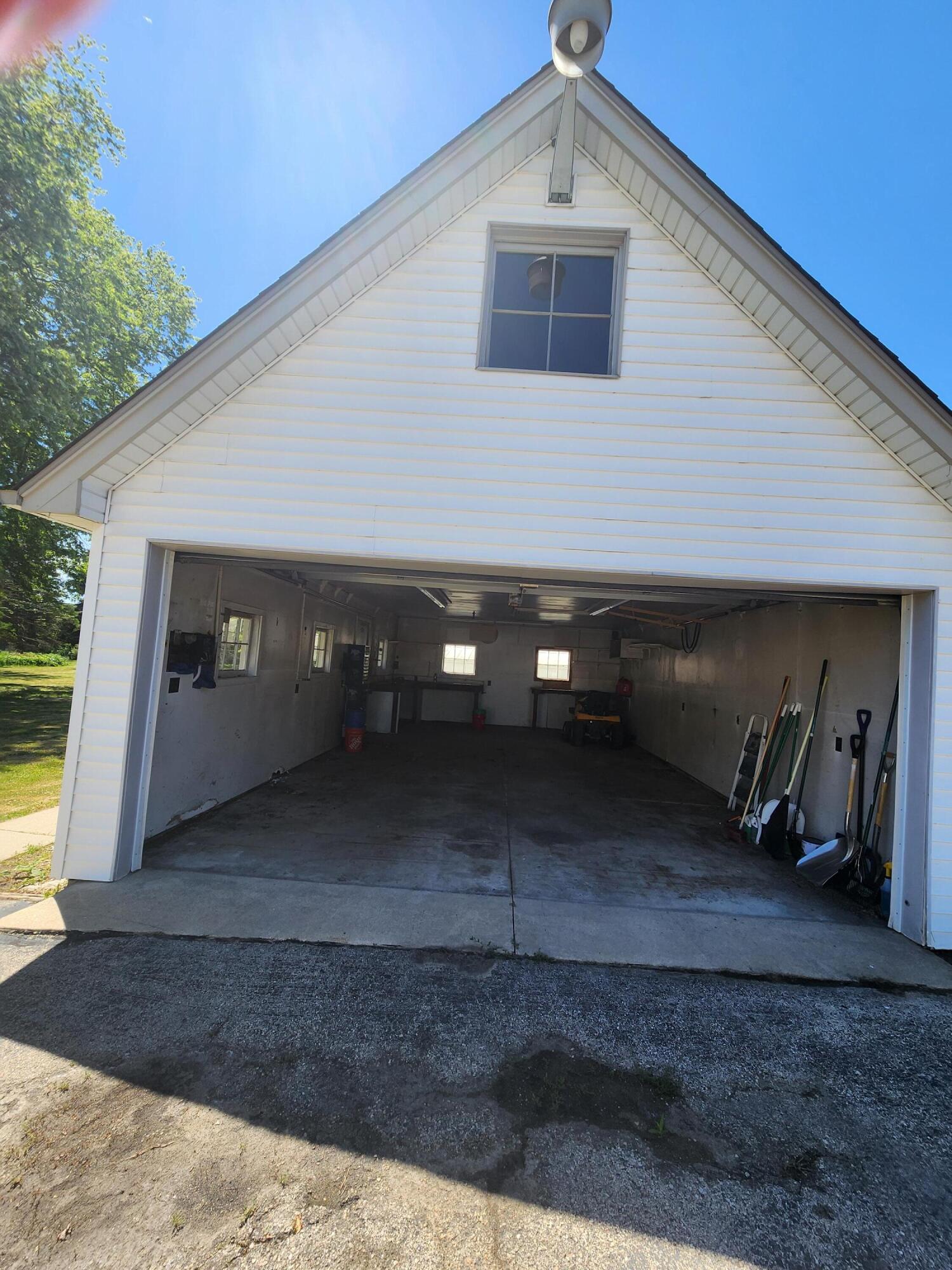 1604 Main Street Union Grove, WI 53182 - Photo 44 of 56 1000053772
