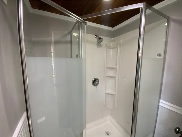 $2,000 | 90 Spruce Street, Unit 2, Providence, RI 02903