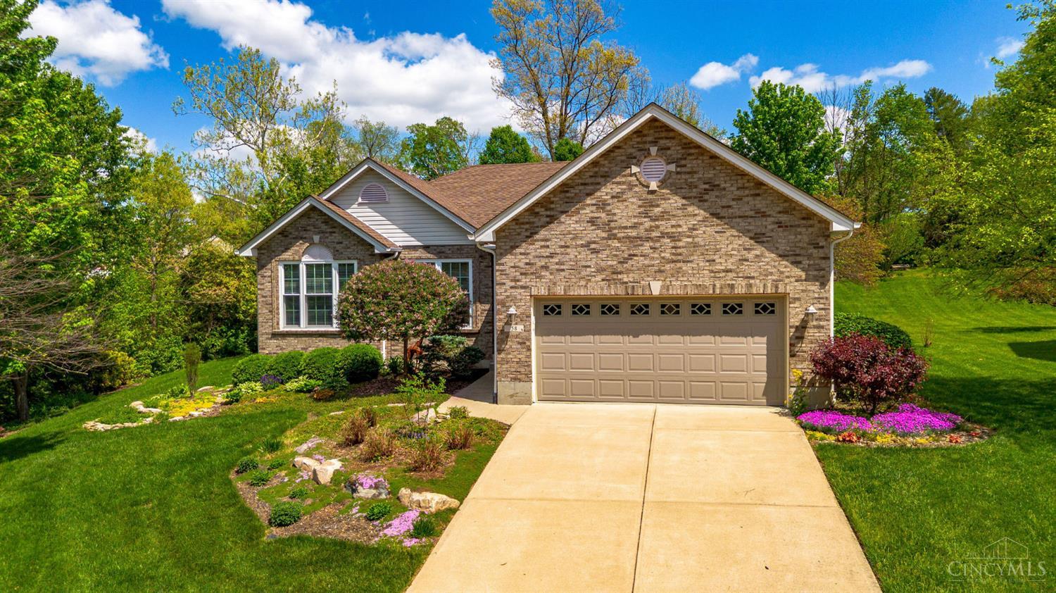 58 Hanover Place Hamilton, OH 45013 - Photo 3 of 35