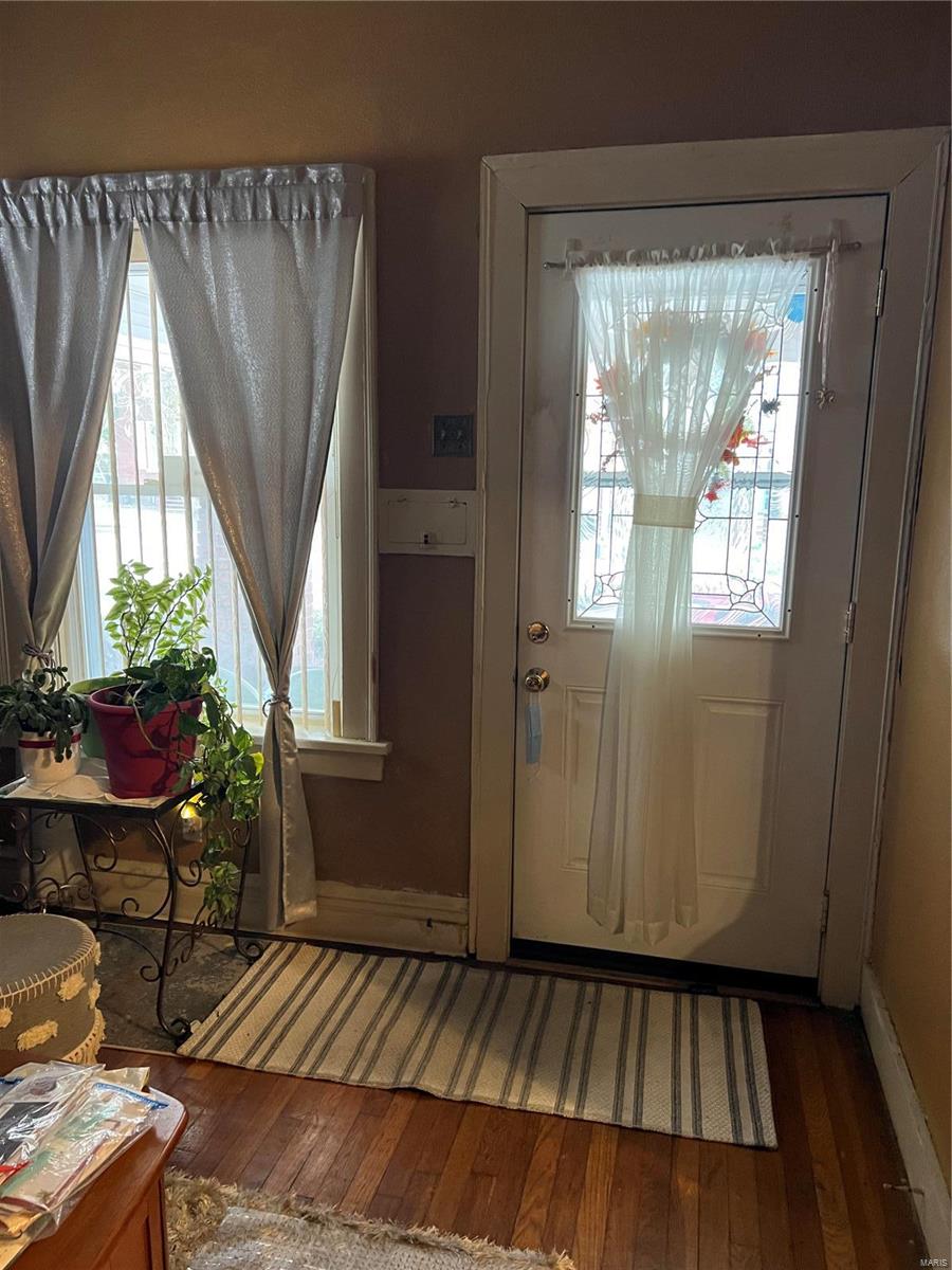 6615 Bartmer Avenue St. Louis, MO 63130 - Photo 3 of 10