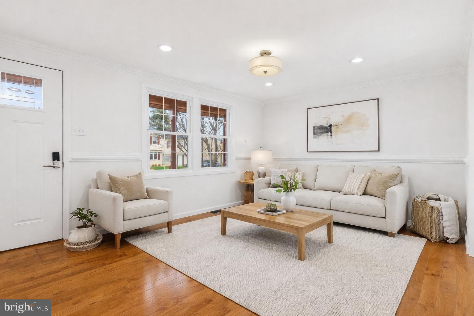 178 Stonegate Drive Frederick, MD 21702 - Photo 6 of 52 Virtually Staged