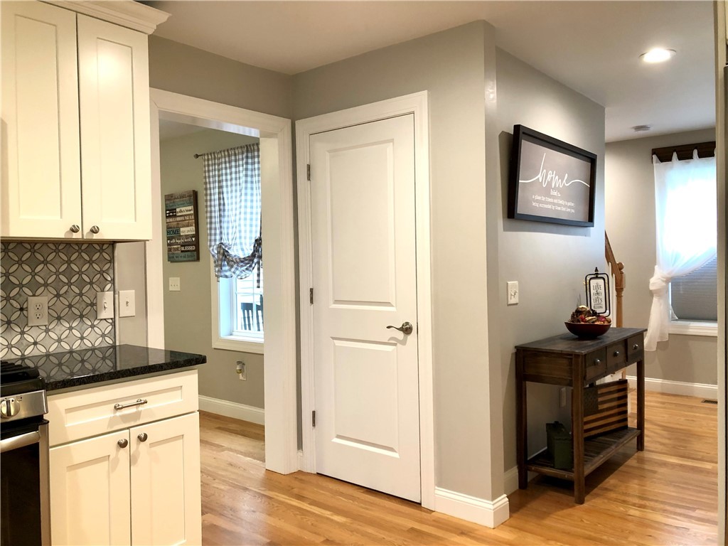 305 Franklin Road Coventry, RI 02816 - Photo 11 of 39